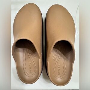 Women’s Dylan Platform CROCS Classic Tan Clogs